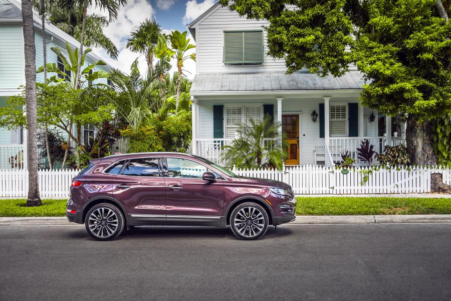  Lincoln MKC Black Label 2018 года  (фото 18 из 44)